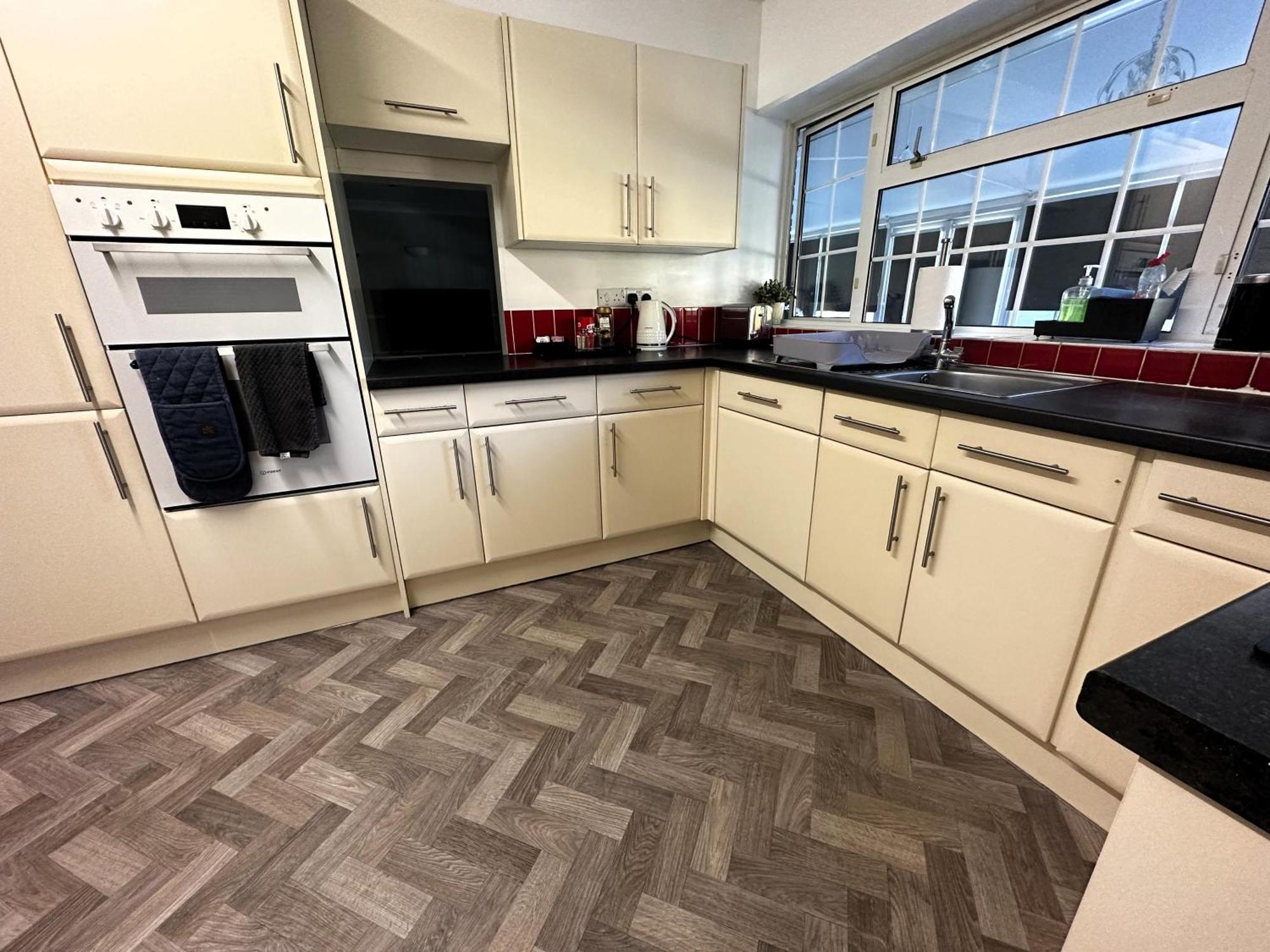 Kennedy Villa - 5 Bedroom House With Hot Tub, Wifi, Free Parkings, Close To Bicester Village Extérieur photo